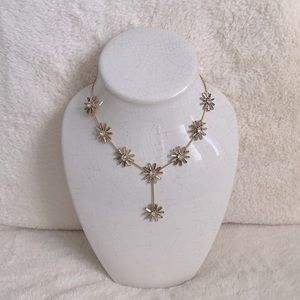 NWT J.CREW Colorblock Flower Necklace AS550